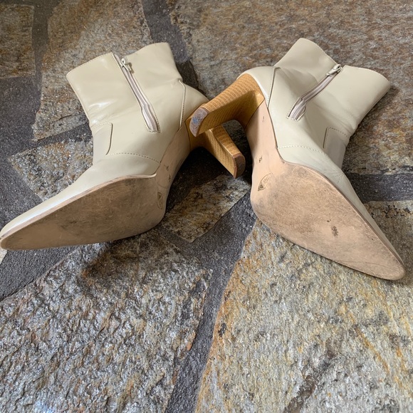 Danna cream boots 7 EU 38 or 7 - Picture 2 of 2